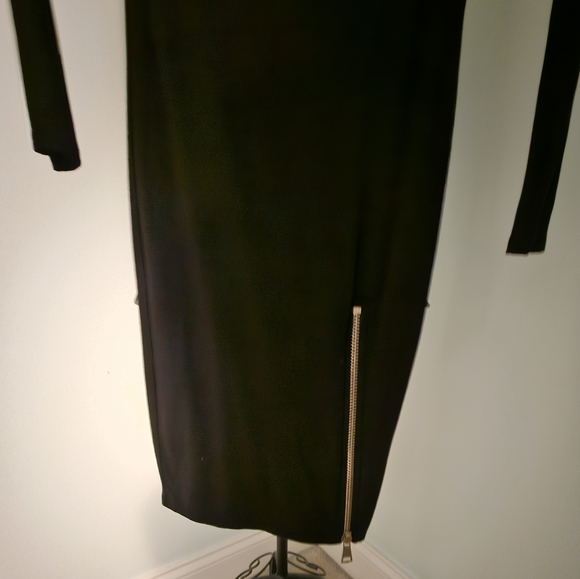 Naked Wardrobe  Dress - Picture 3 of 4